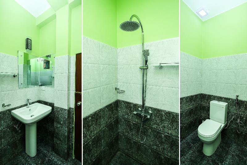 Oyo 347 Hotel Empryean Katunayaka Buitenkant foto
